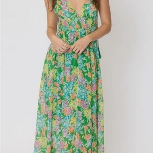 En Creme Green Floral Chiffon Shoulder-Tie Maxi Dress